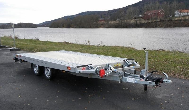 Böckmann AH 4320/35, førsteklasses 3.5t biltransporter