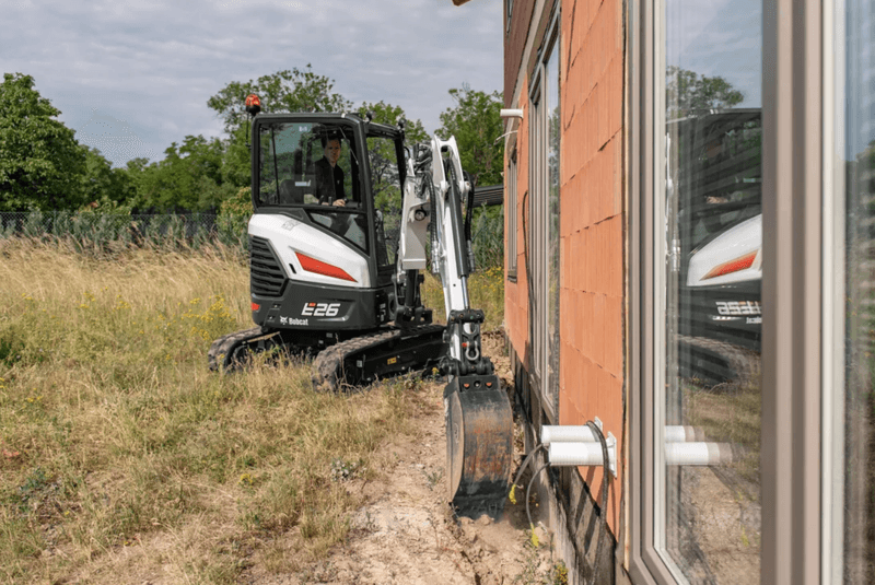 Bobcat E26
